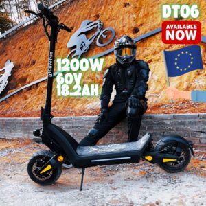 DT06 Single Drive Electric Scooter – 60V 18.2Ah Battery, 60 KM/H Max Speed, 1200W Motor, 11" Tubeless Tires, Hydraulic Suspension